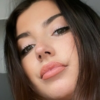 Адриана Браун Голи