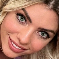 Адриана Ивс Голи