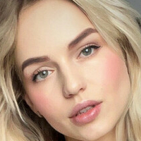 Алекса Грей Голи