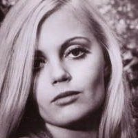 Александра Хей Голи