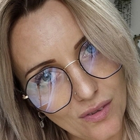 Алис Момина Голи