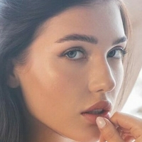 Алина Енеро Голи