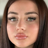 Алиса Алисън Голи
