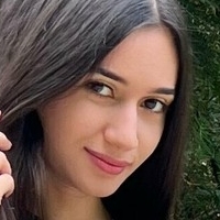 Анджелина Голи
