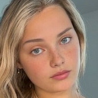 Анна Бейлис Голи