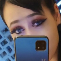 Ан Хот-Гърл Голи