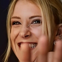 Ани Щерлинг Голи