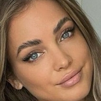 Анника Юнг Голи