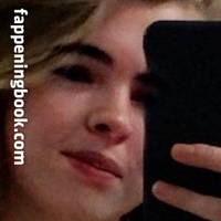 Бени Голи