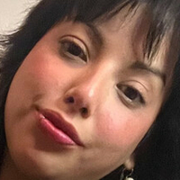 камиkow Голи