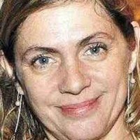 Карла Камурати Голи