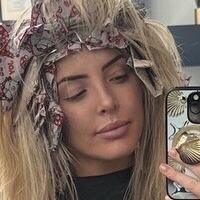 Каси Лий / Джес Маккей (Пейтън Ройс / Били Кей) Голи