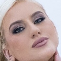 Хлое Вергейген Голи