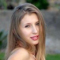 Клаудия Чесла Голи