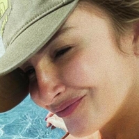 Клаудия Лейтте Голи