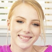 Дикси Лин Голи