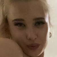 dollblk Голи