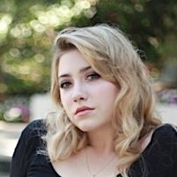 Елизабет Никъл Абрамс Голи