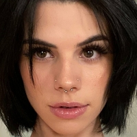 Ела Трашър Голи