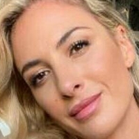 Ема Стокхолма Голи