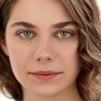 Емили Верла Голи