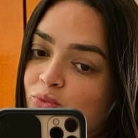 Естефан Нирибейро Голи