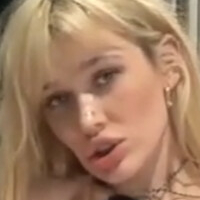 Голден Алине Голи