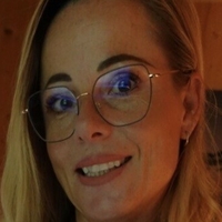 Хелена Траум Голи