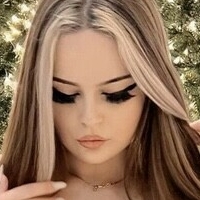 Лола Бъни Голи