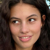 Изабела Кар Голи