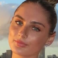 Изабела Мари Голи