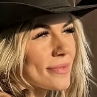 Изабела Ровироса Голи