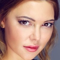 Джени Хътън Голи