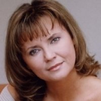 Карина Шафранска Голи