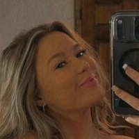 Кънтригърл Голи