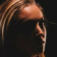 Лейни Рейд Голи