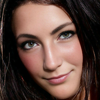 Лаура Фармс Голи