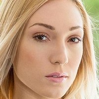 Лили Лабо Голи