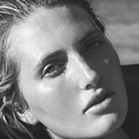 Линдзи Демян Голи