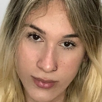 Линди Веламе Голи