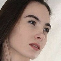 Лола Шери Голи