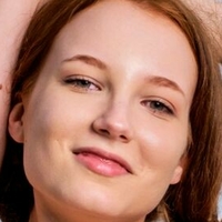 Лола Жоли Голи