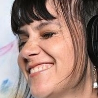 лов.е.лена Голи