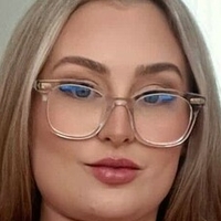 Луси Адлер Голи