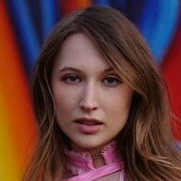 Мая Мур Голи