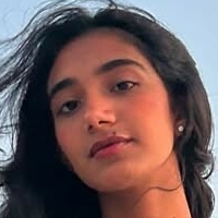 майя.рена Голи