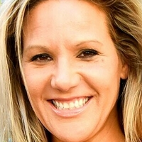 Меган Харт Голи