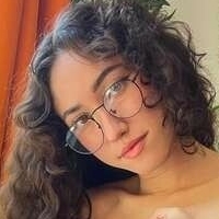 Миа Белерина Голи