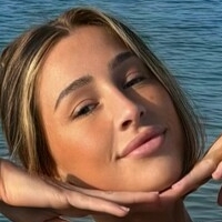 Мила Брукс Голи