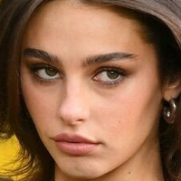 Мили Лир Голи